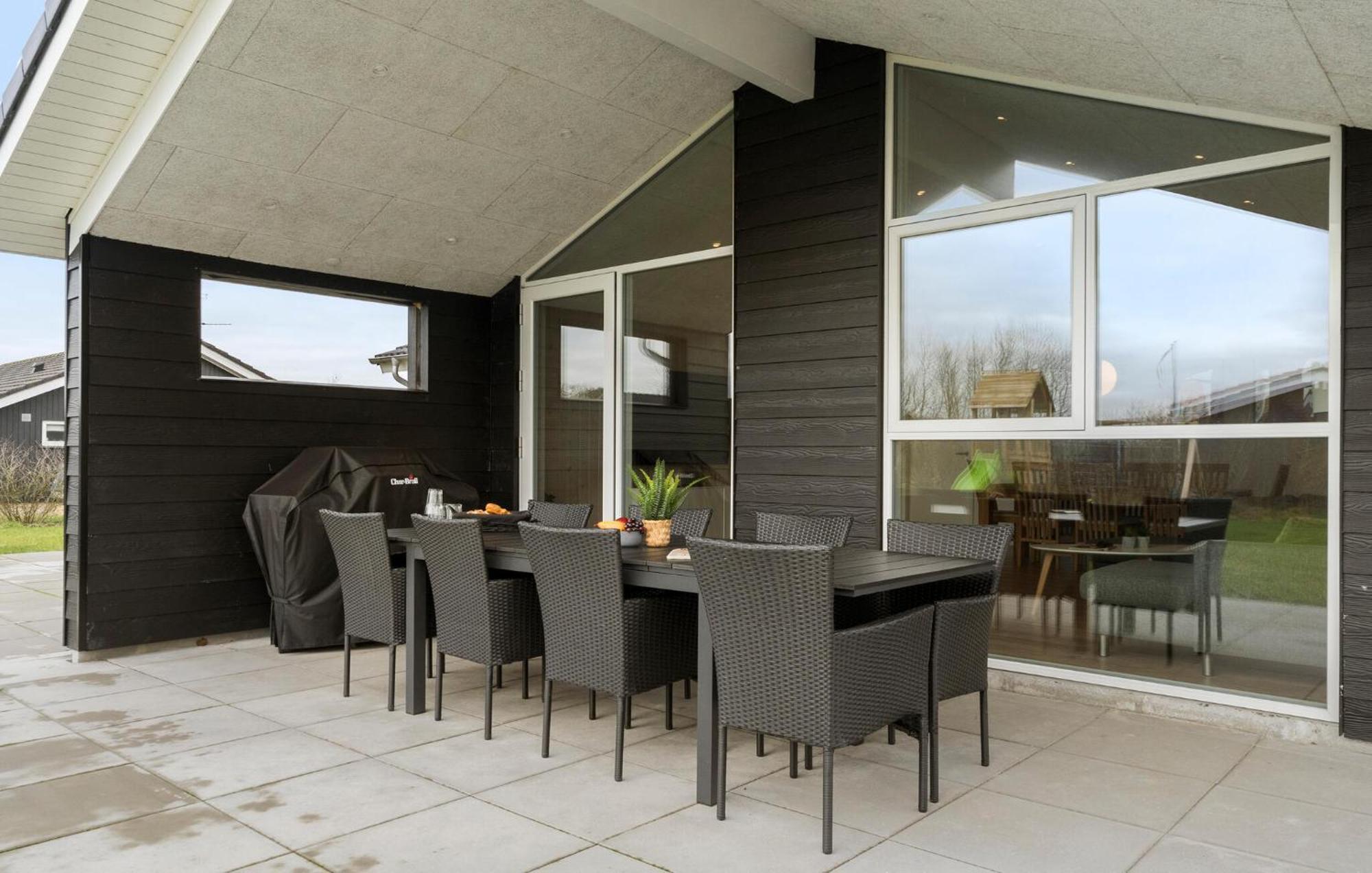 Beautiful Home In Tarm With Sauna Exterior foto